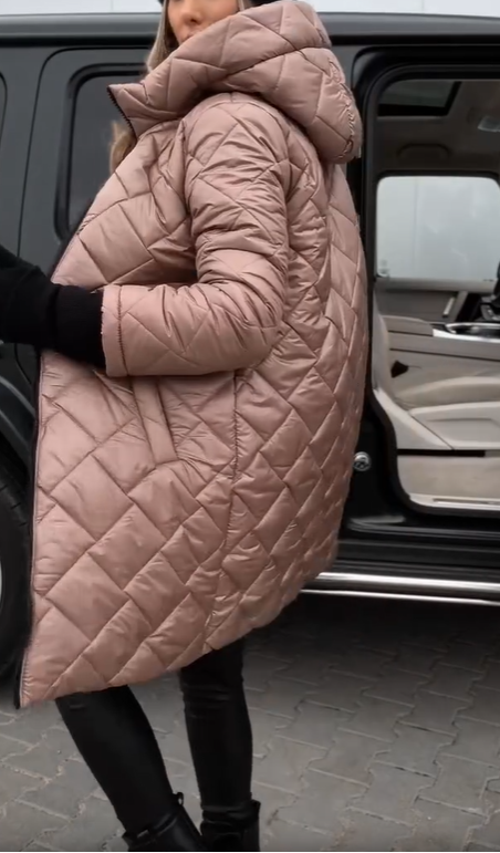 Berna™ -  Elegant Quiltad Dunjacka Med Huva